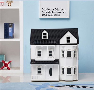 New Classic Wooden Doll House